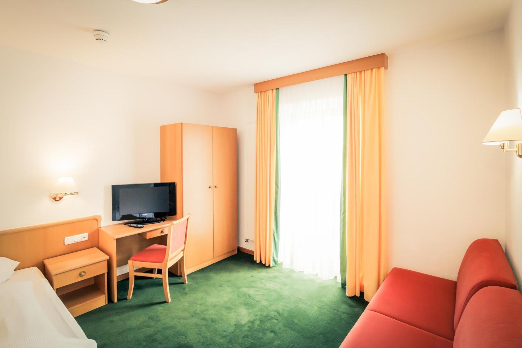 Posthotel Lechtal, Arlberg Holzgau Esterno foto