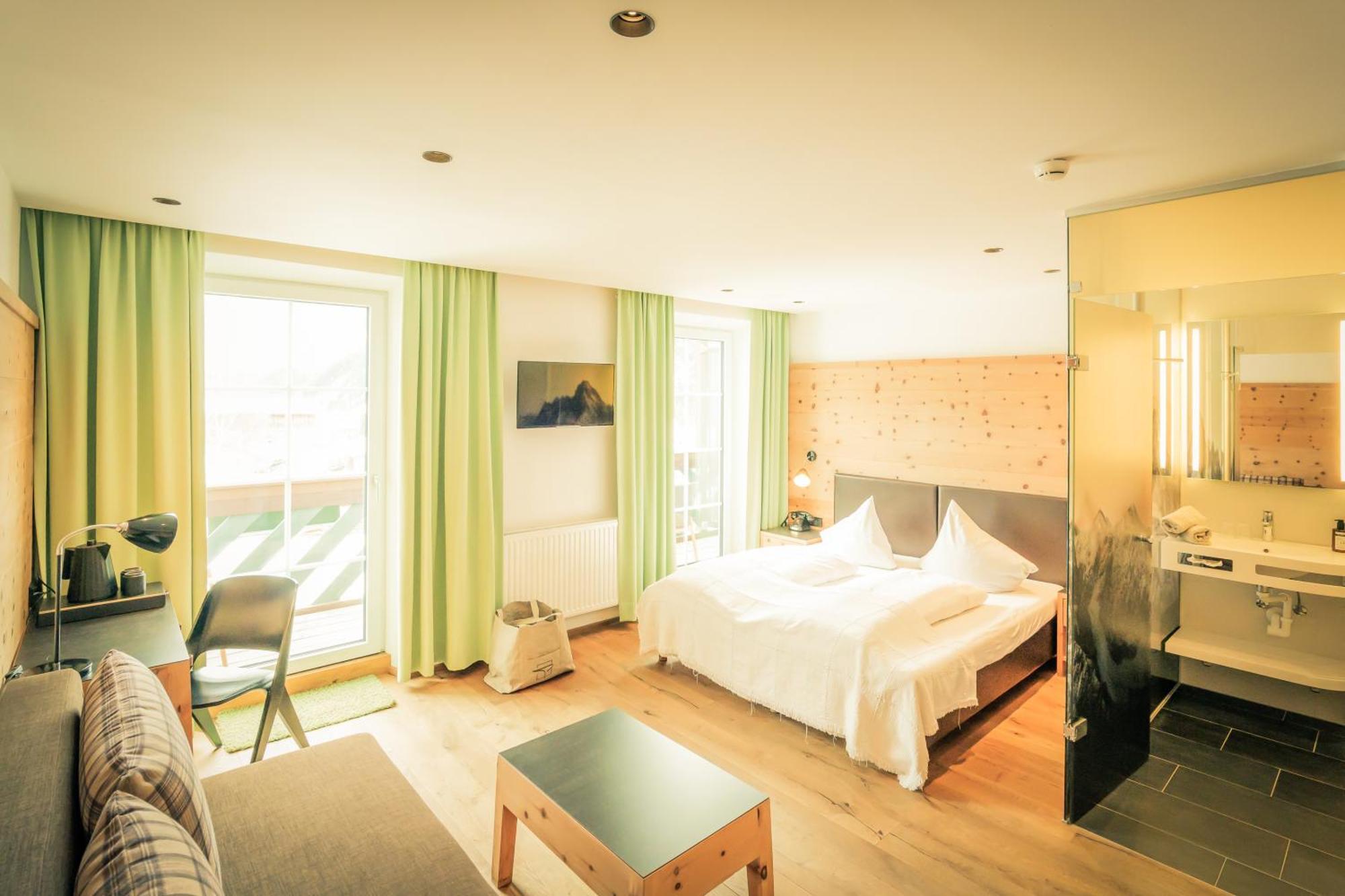 Posthotel Lechtal, Arlberg Holzgau Esterno foto