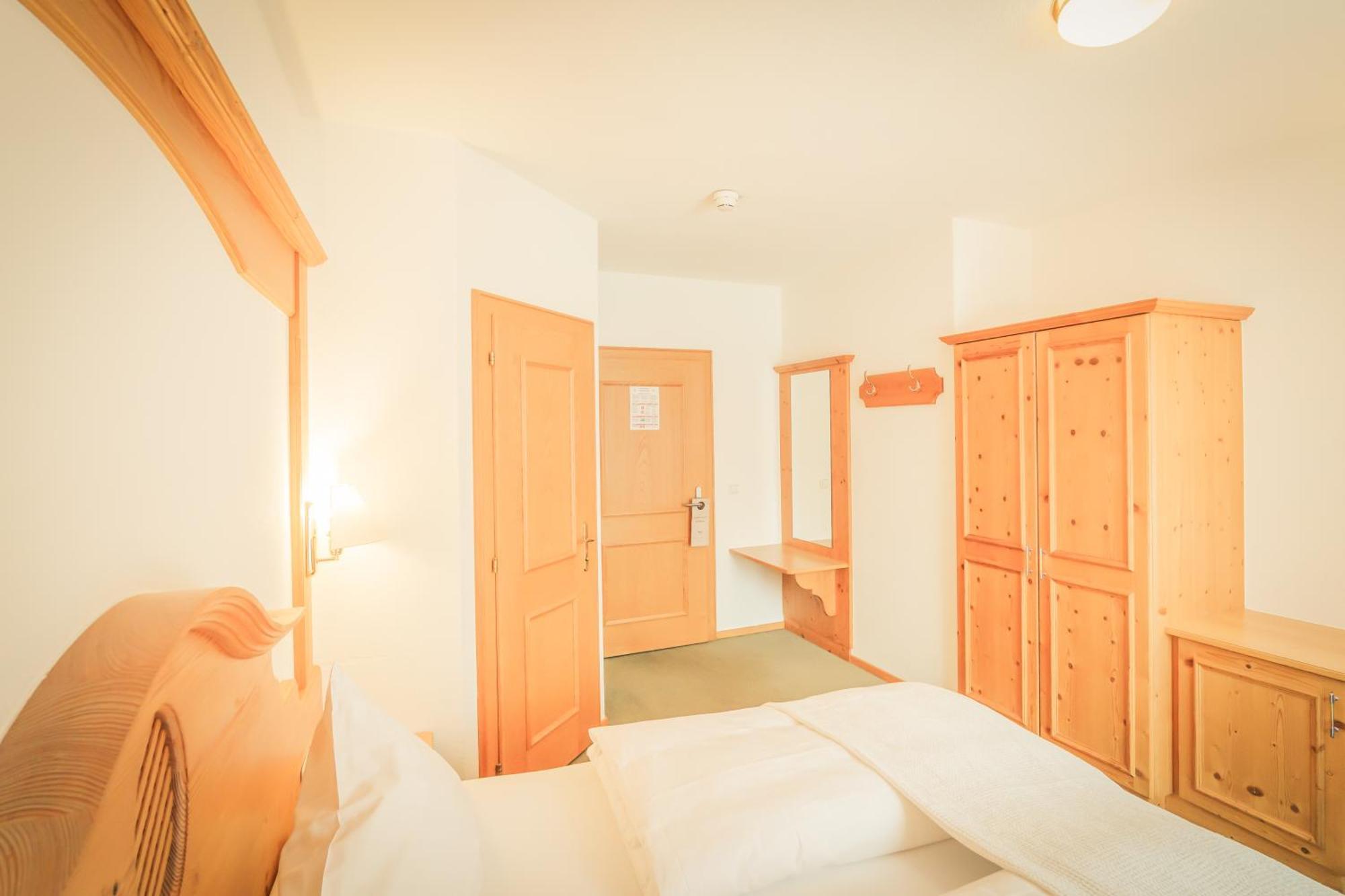Posthotel Lechtal, Arlberg Holzgau Esterno foto