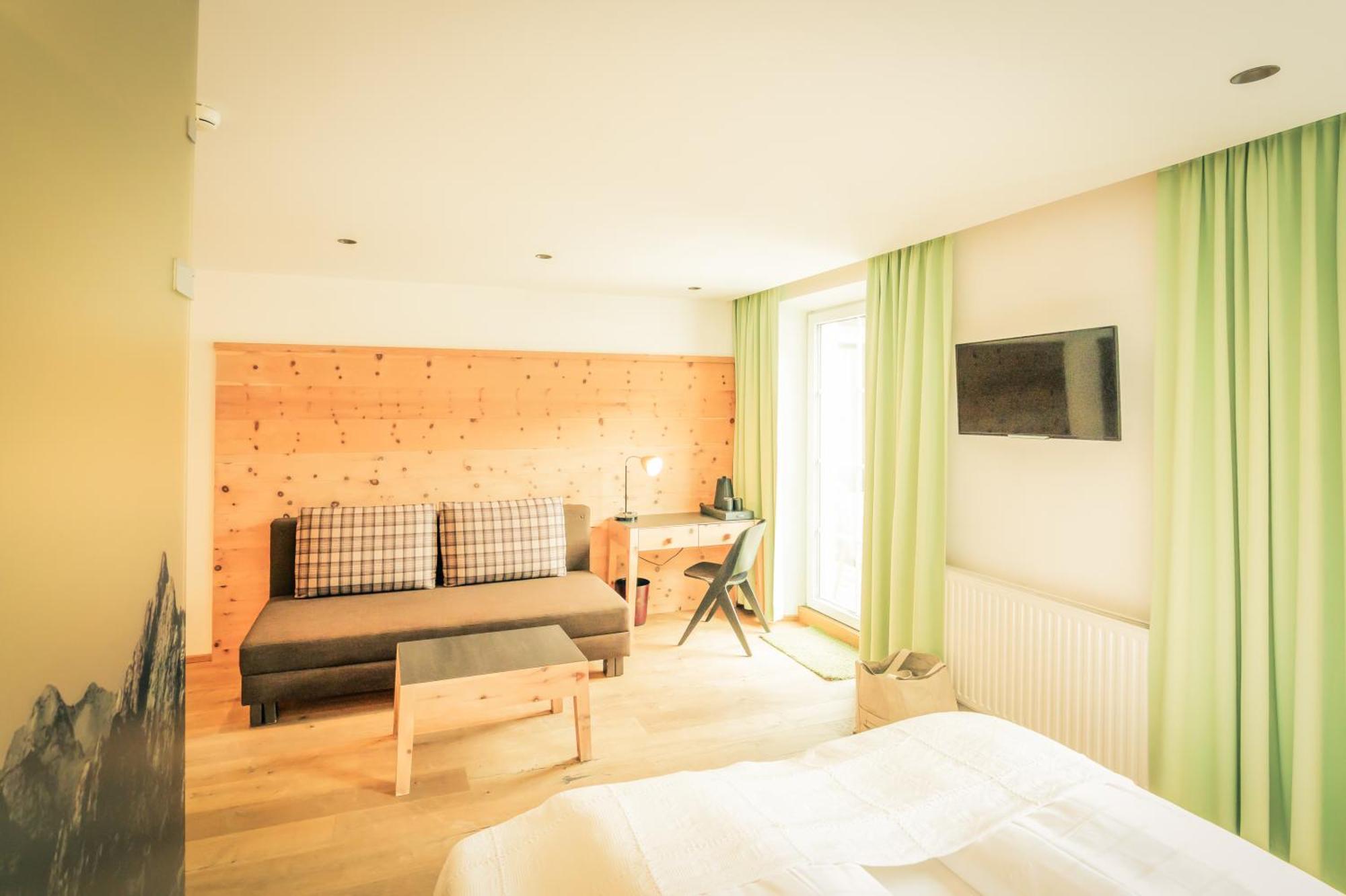 Posthotel Lechtal, Arlberg Holzgau Esterno foto